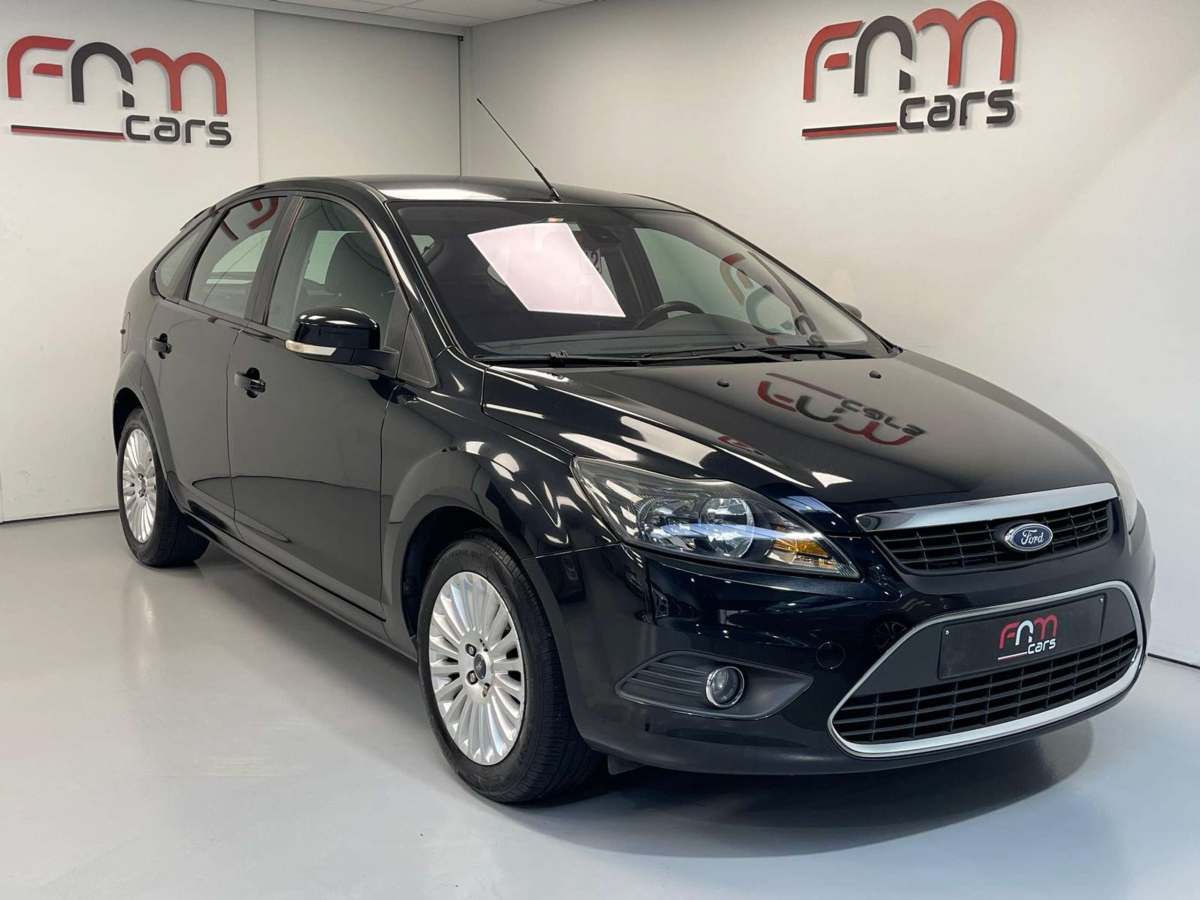 Ford Focus 1.6 TDCi Titanium bwj2010 Airco Trekhaak Gekeurd